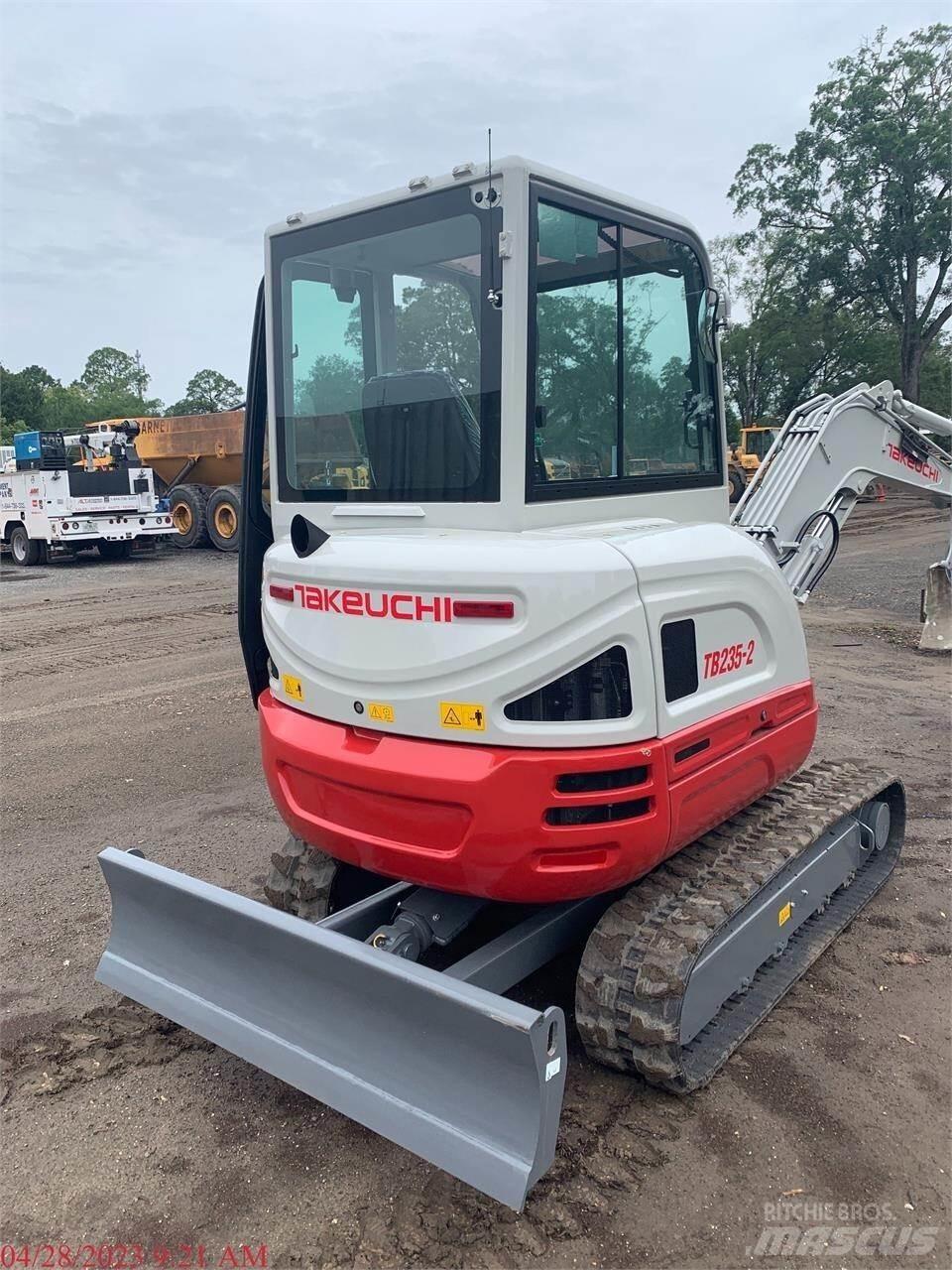 Takeuchi TB235-2 Mini ekskavatörler, 7 tona dek