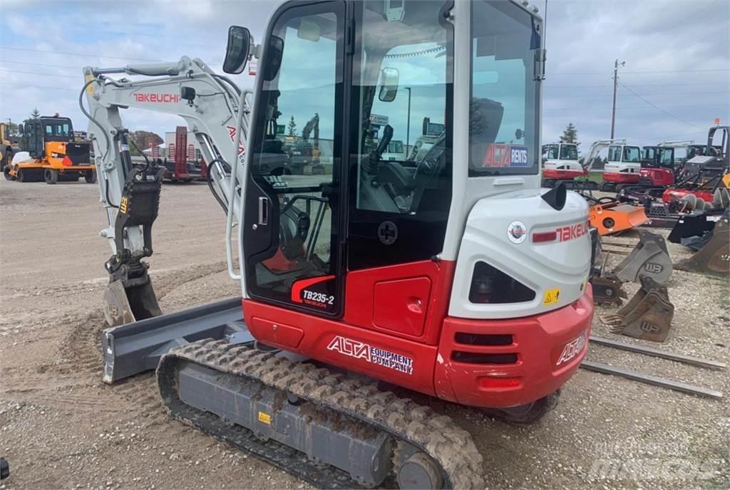 Takeuchi TB235-2 Mini ekskavatörler, 7 tona dek