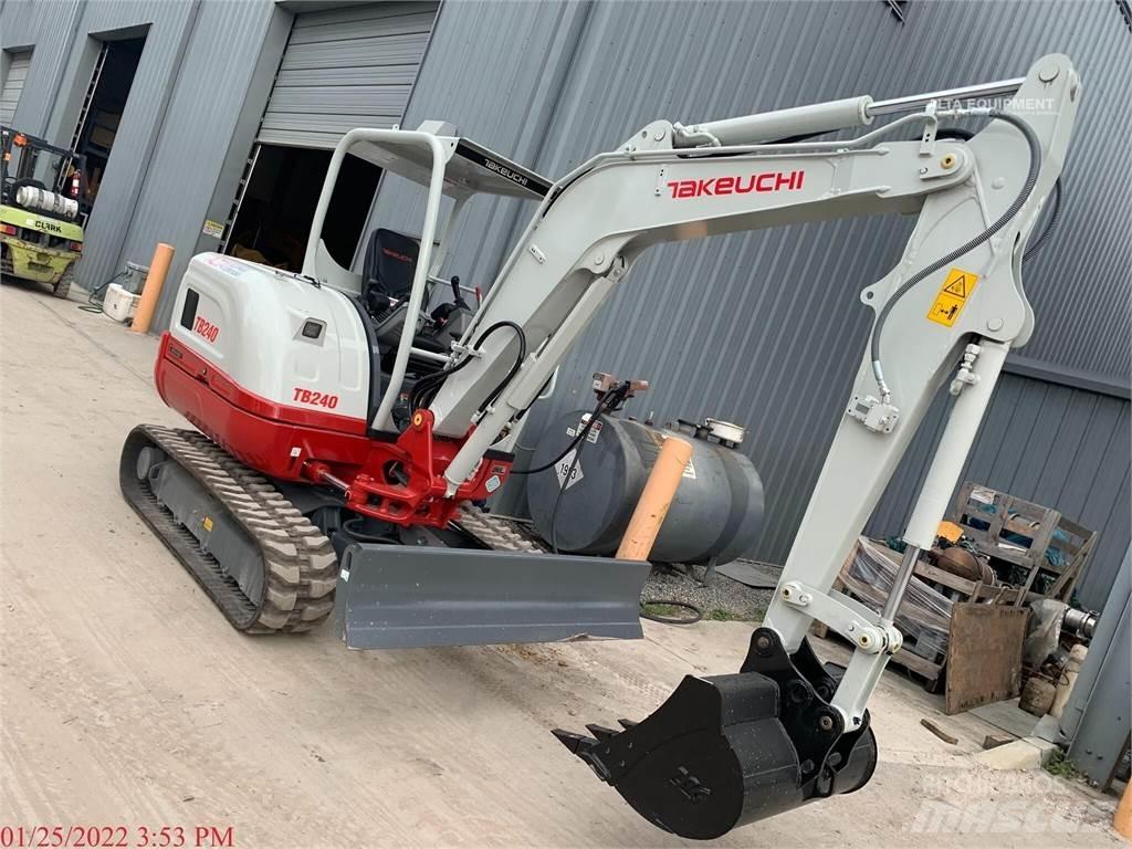 Takeuchi TB240 Mini ekskavatörler, 7 tona dek