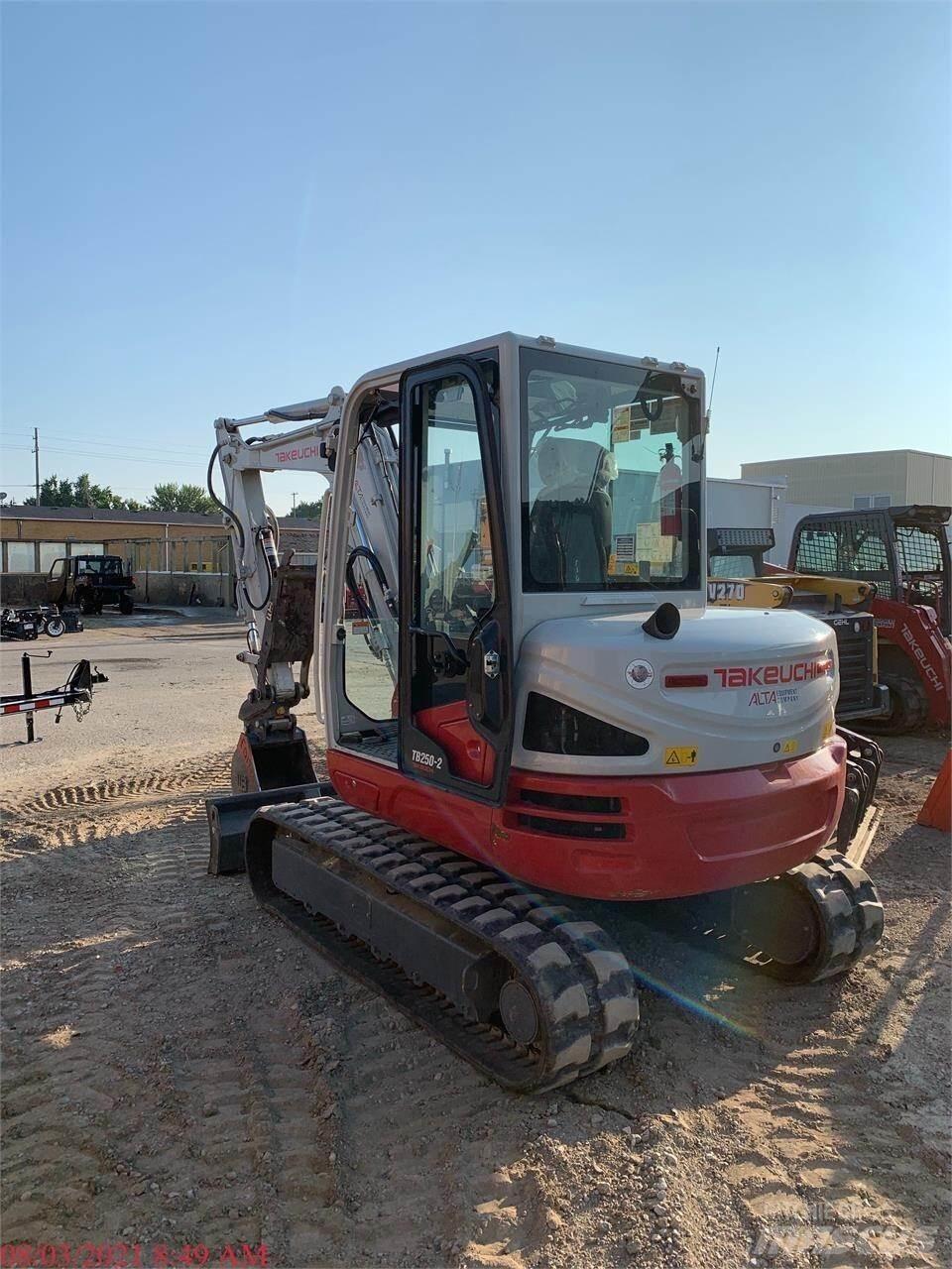 Takeuchi TB250-2 Mini ekskavatörler, 7 tona dek