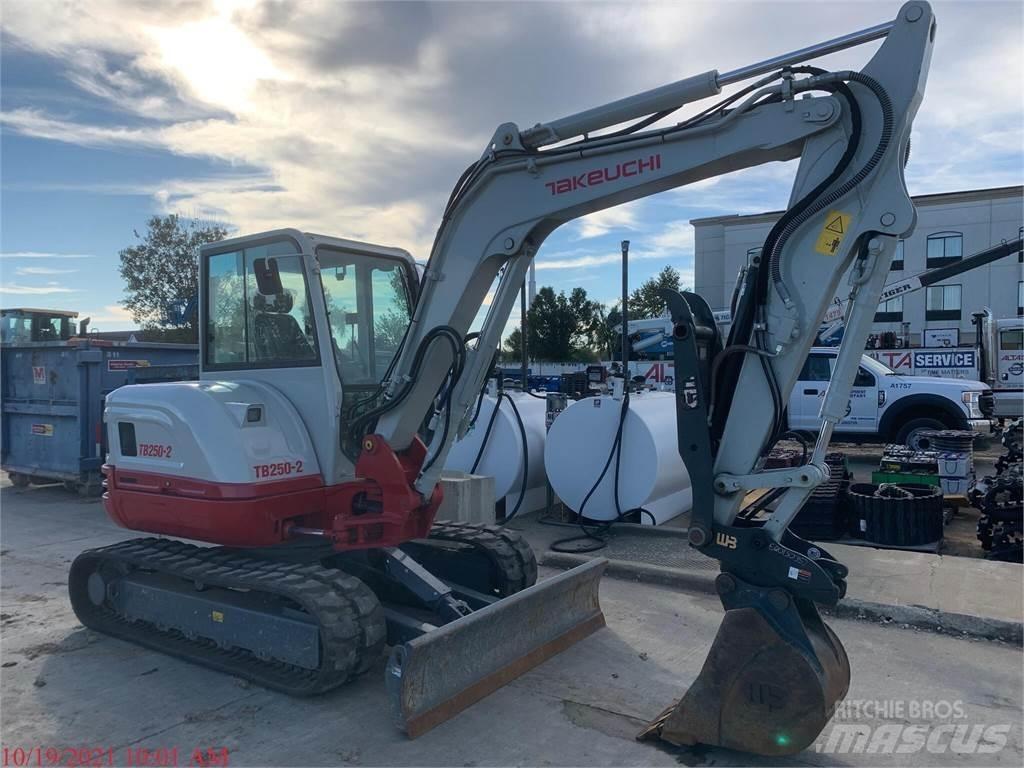 Takeuchi TB250-2 Mini ekskavatörler, 7 tona dek