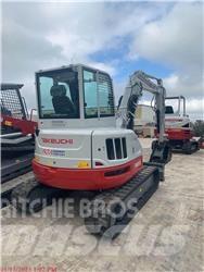 Takeuchi TB257FR Paletli ekskavatörler