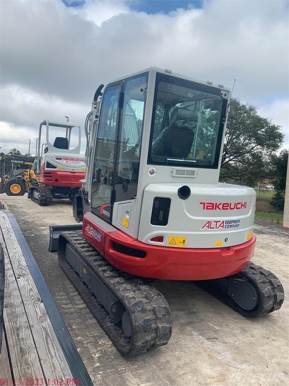 Takeuchi TB257FR Paletli ekskavatörler