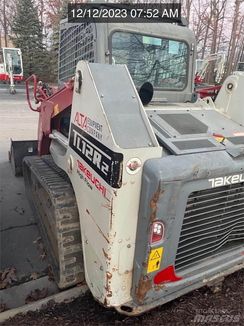 Takeuchi TL12R2 Skid steer loderler