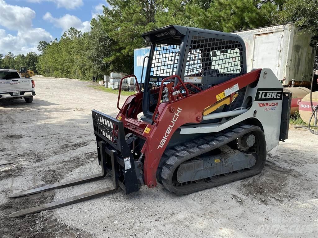 Takeuchi TL8R2 Skid steer loderler