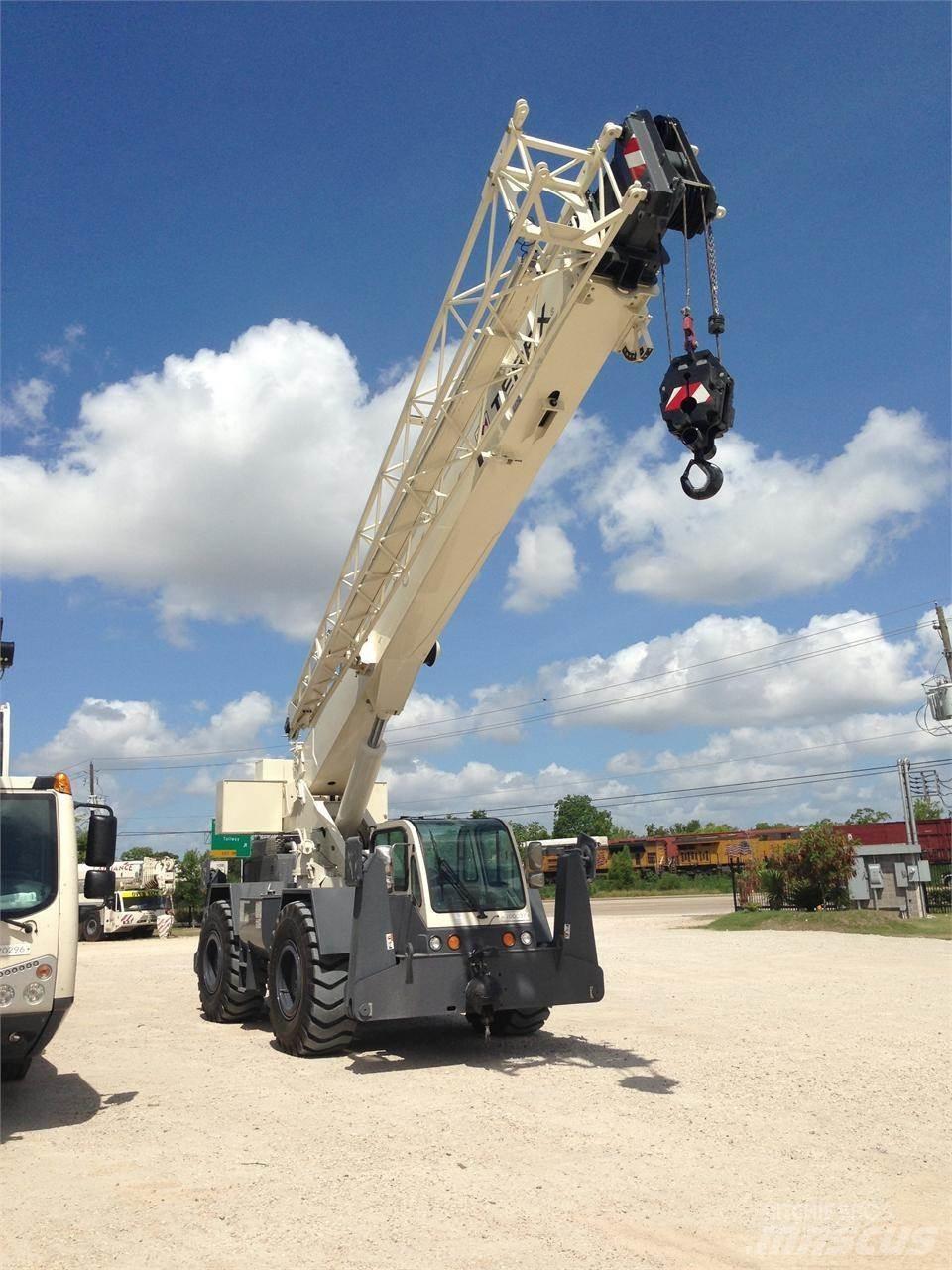 Terex CD225 Arazi Tipi Vinçler (RT)
