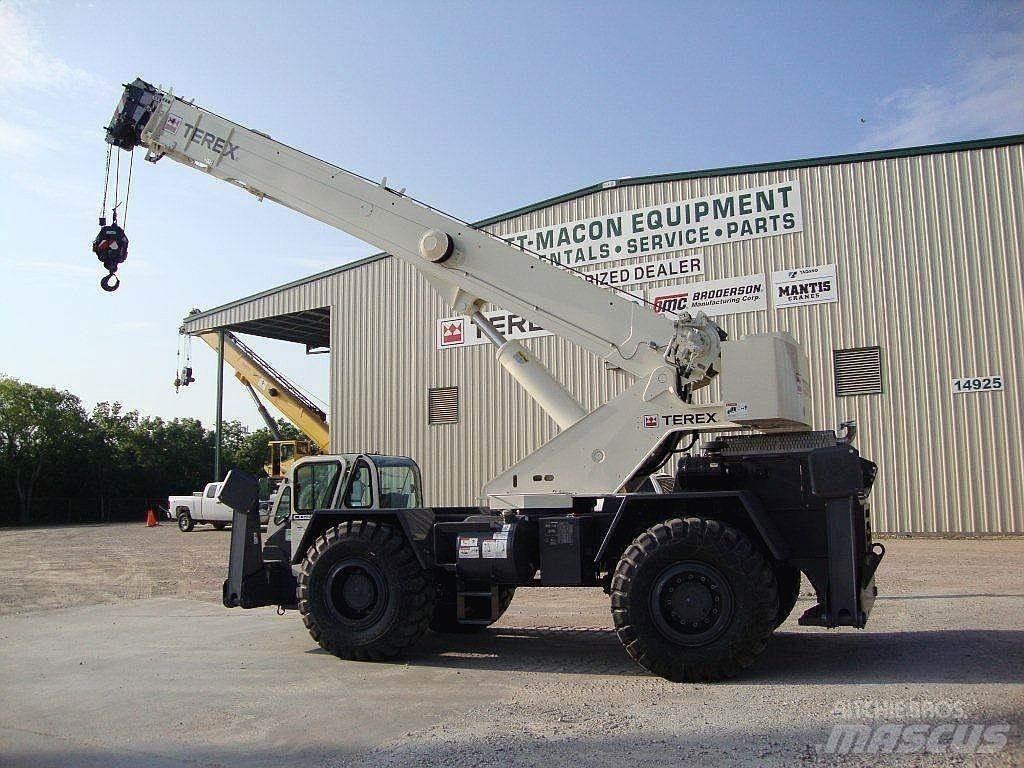 Terex CD225 Arazi Tipi Vinçler (RT)