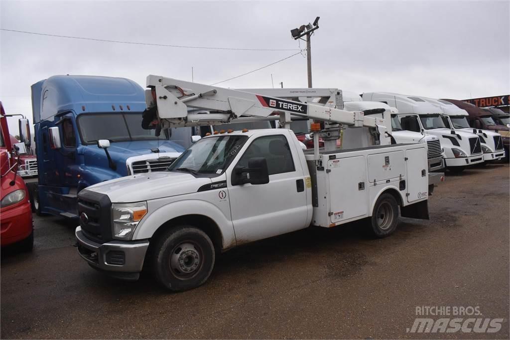 Terex LT38 Araç üstü platformlar