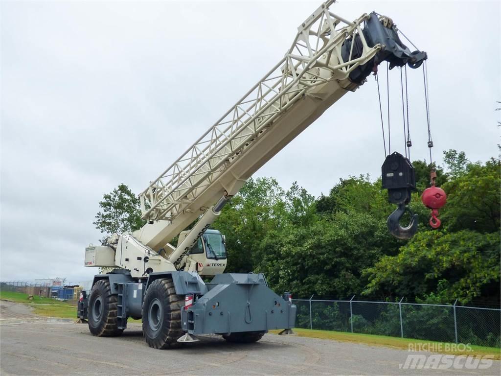 Terex RT130 Arazi Tipi Vinçler (RT)