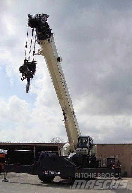 Terex RT130 Arazi Tipi Vinçler (RT)