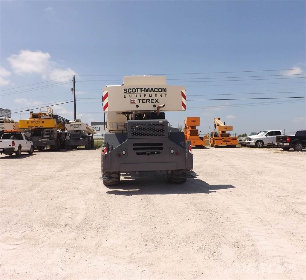Terex RT230-2 Arazi Tipi Vinçler (RT)