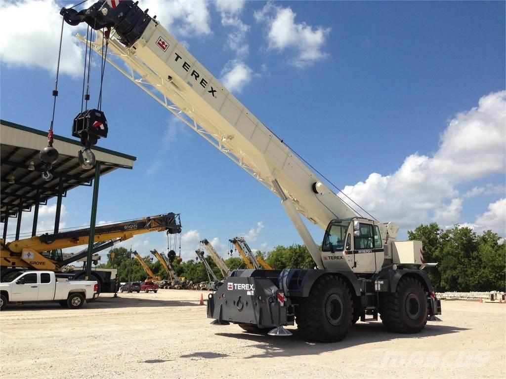 Terex RT670-1 Arazi Tipi Vinçler (RT)