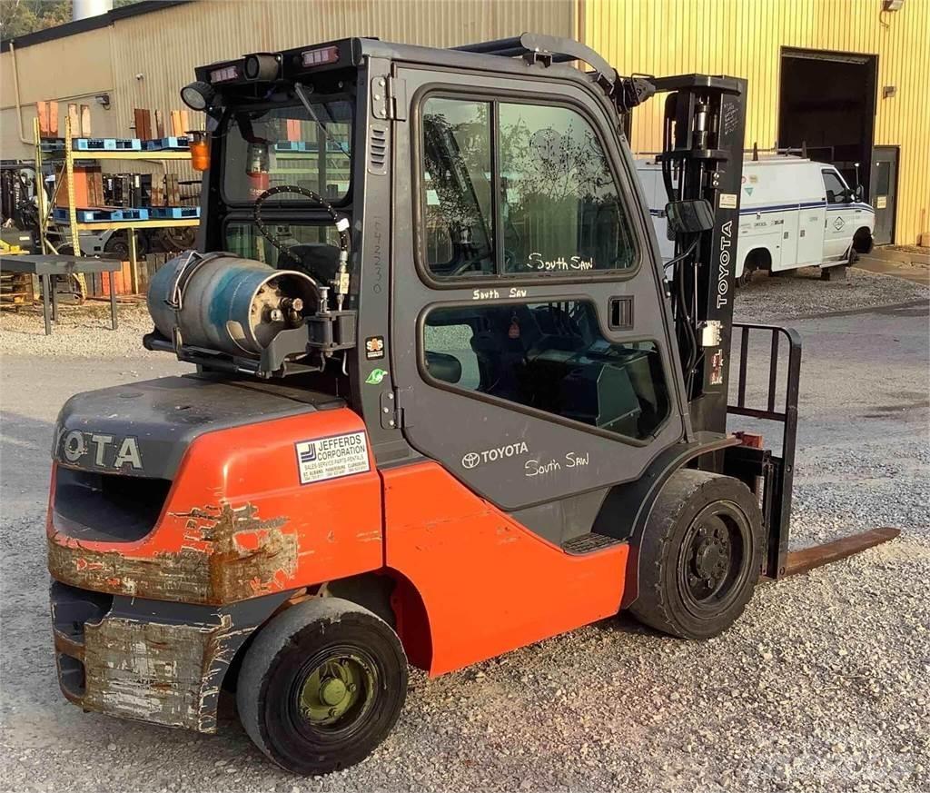 Toyota 8FGU30 Diger