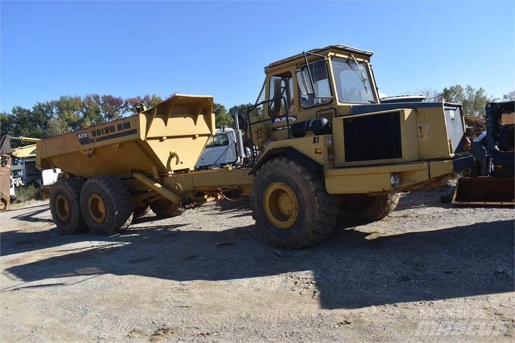 Volvo A25 Belden kirma kaya kamyonu