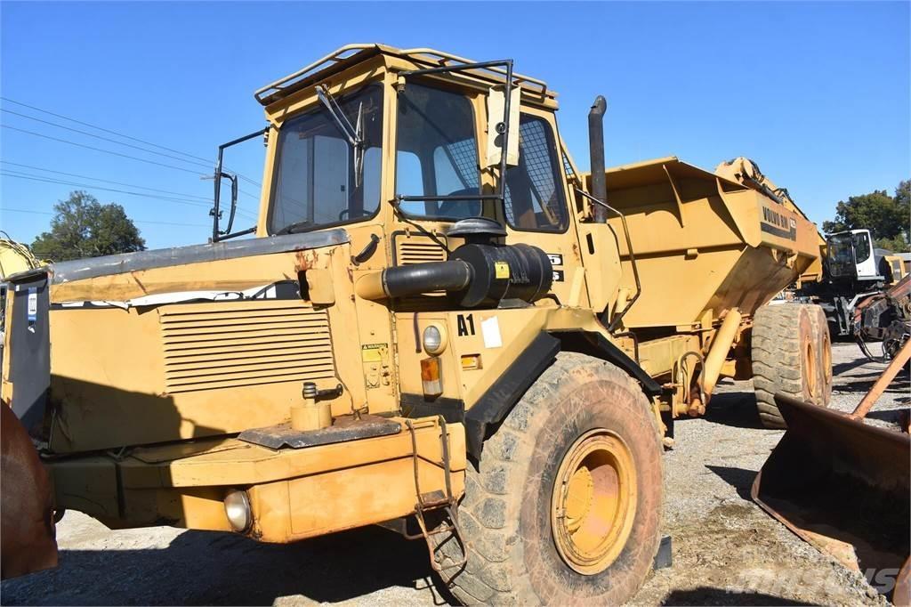 Volvo A25 Belden kirma kaya kamyonu