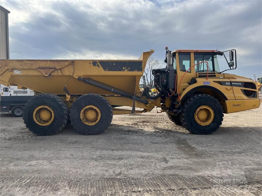 Volvo A25G Belden kirma kaya kamyonu