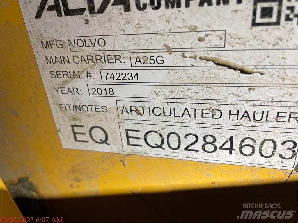 Volvo A25G Belden kirma kaya kamyonu