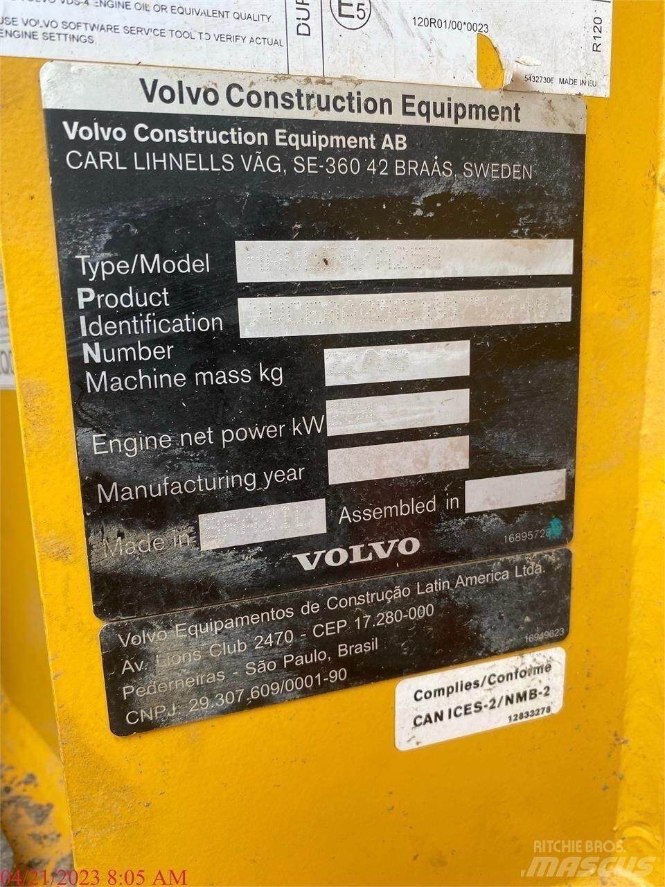 Volvo A25G Belden kirma kaya kamyonu