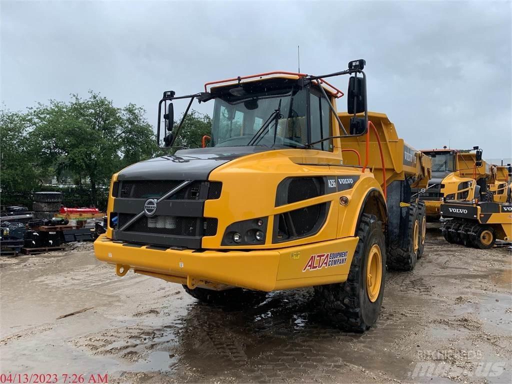 Volvo A25G Belden kirma kaya kamyonu