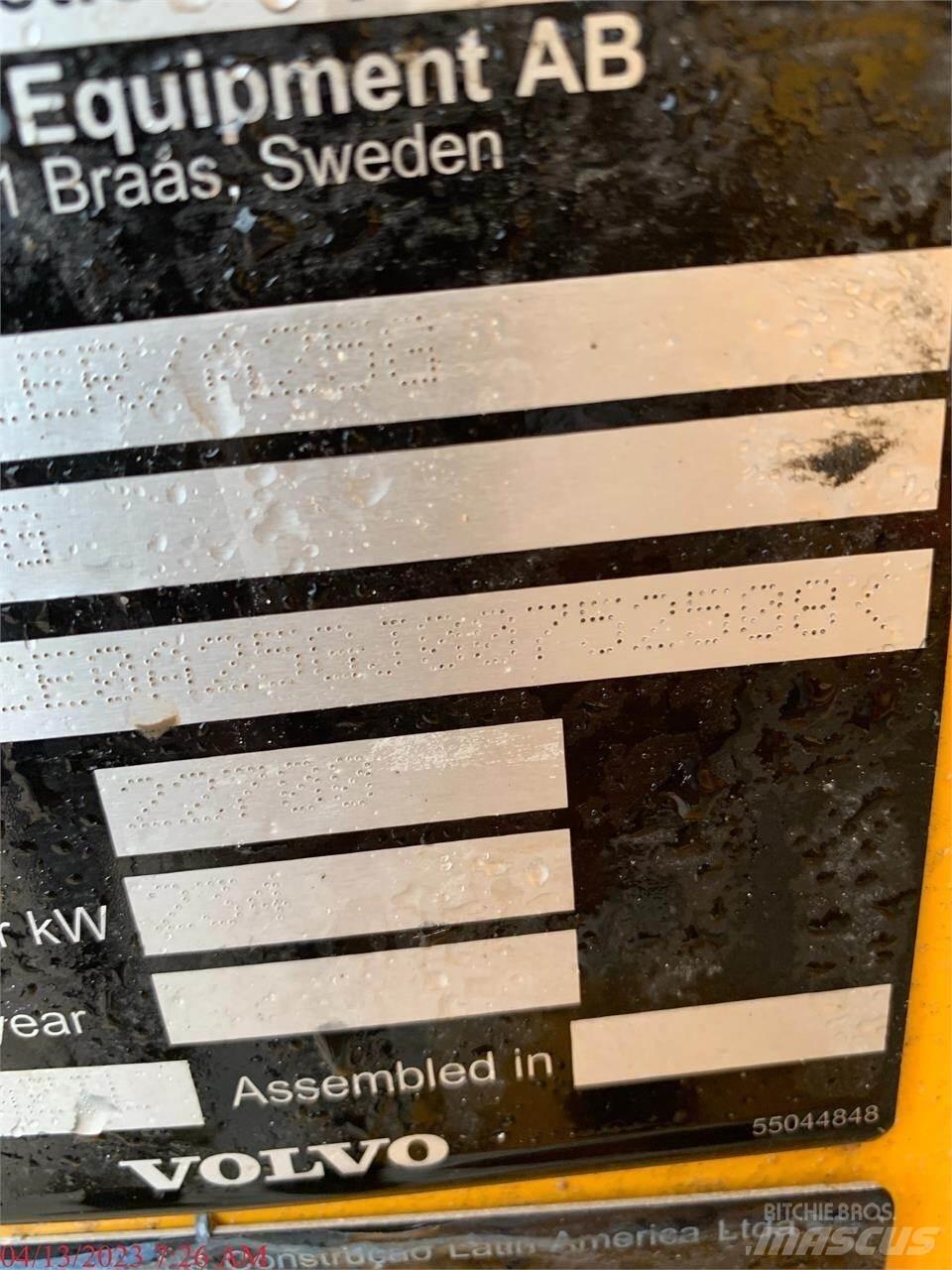 Volvo A25G Belden kirma kaya kamyonu