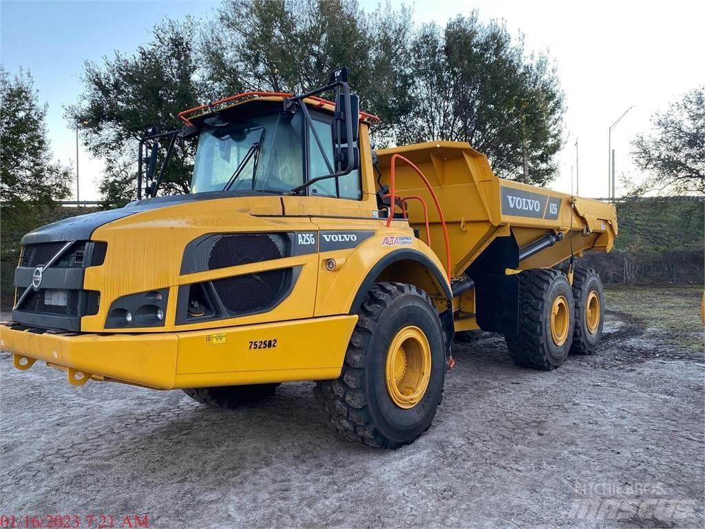 Volvo A25G Belden kirma kaya kamyonu