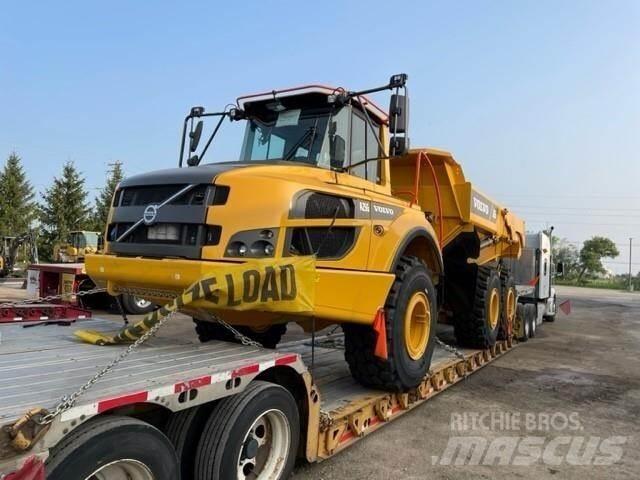 Volvo A25G Belden kirma kaya kamyonu