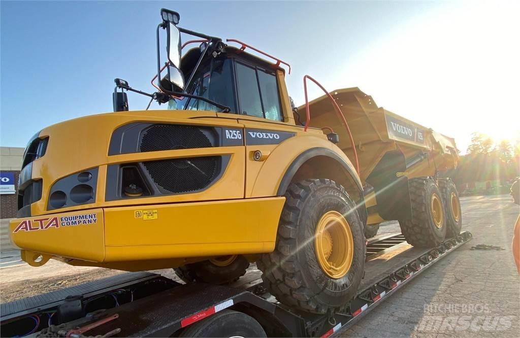 Volvo A25G Belden kirma kaya kamyonu
