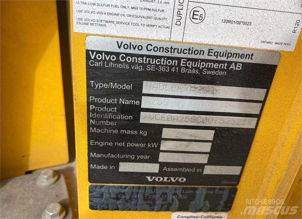 Volvo A25G Belden kirma kaya kamyonu