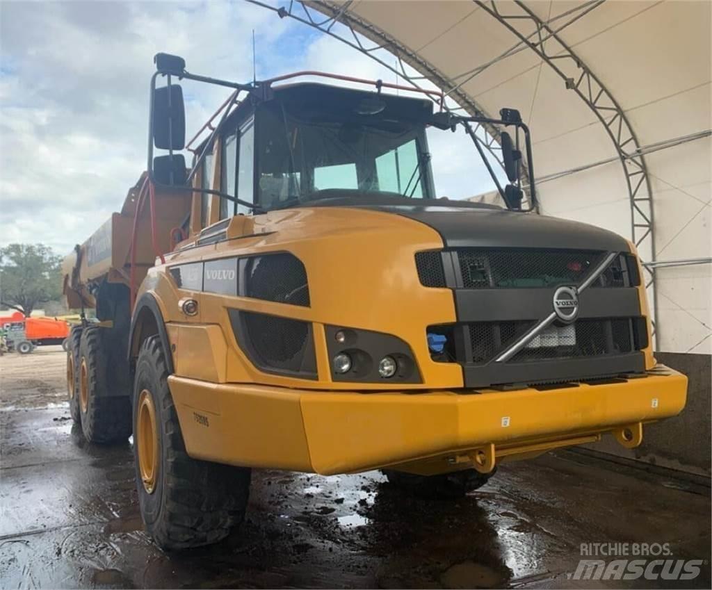 Volvo A25G Belden kirma kaya kamyonu