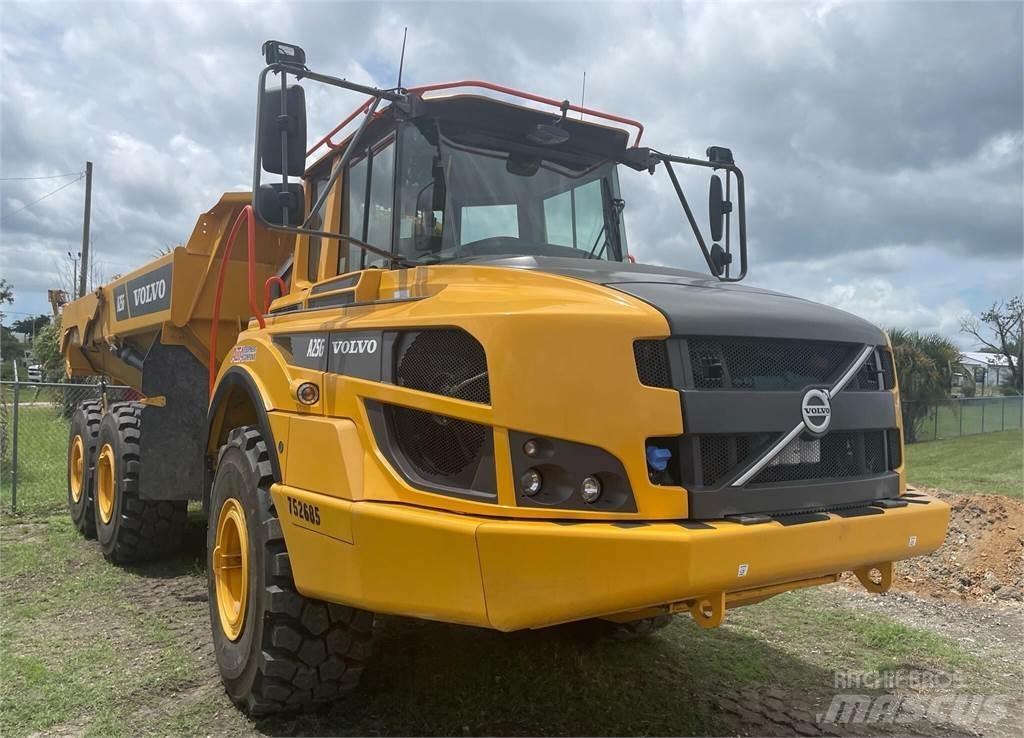 Volvo A25G Belden kirma kaya kamyonu