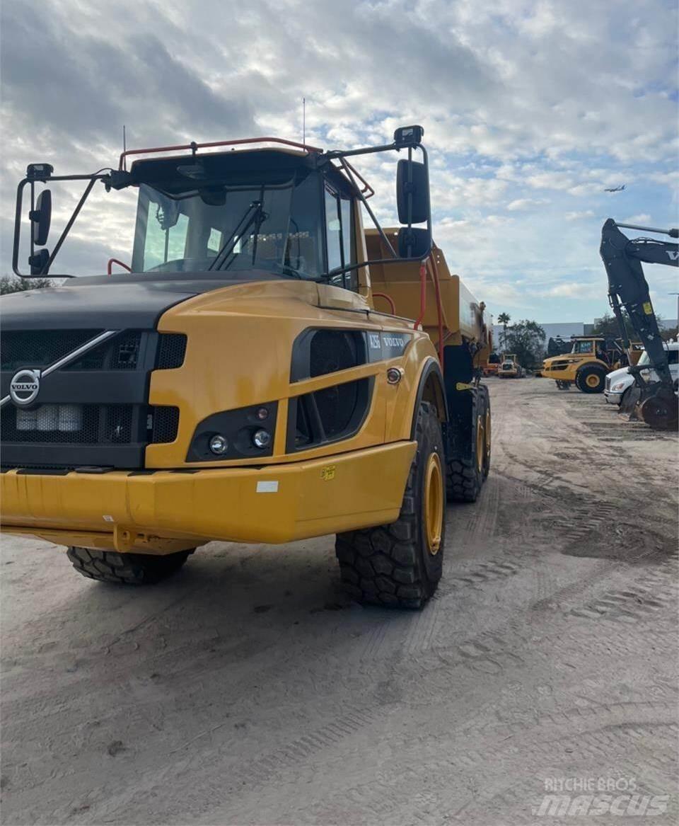 Volvo A25G Belden kirma kaya kamyonu