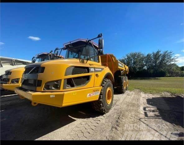 Volvo A25G Belden kirma kaya kamyonu