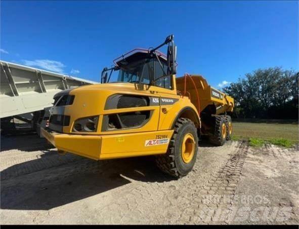 Volvo A25G Belden kirma kaya kamyonu