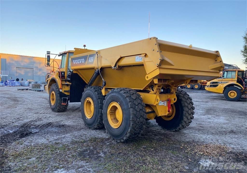 Volvo A25G Belden kirma kaya kamyonu