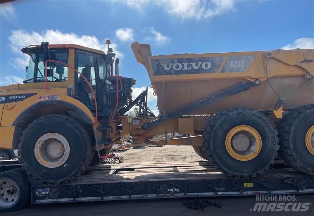 Volvo A25G Belden kirma kaya kamyonu