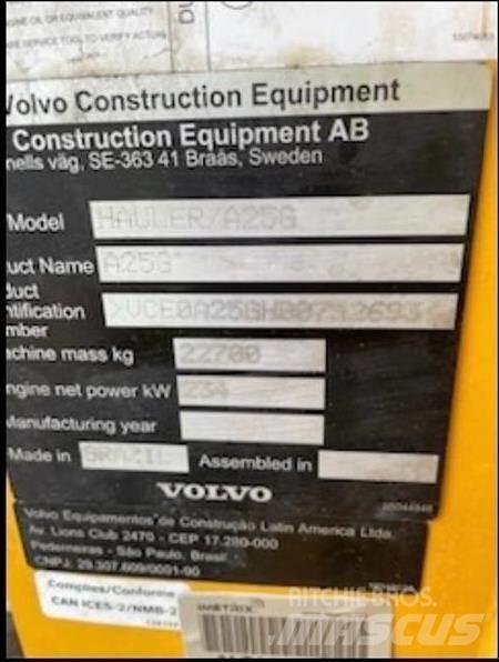 Volvo A25G Belden kirma kaya kamyonu