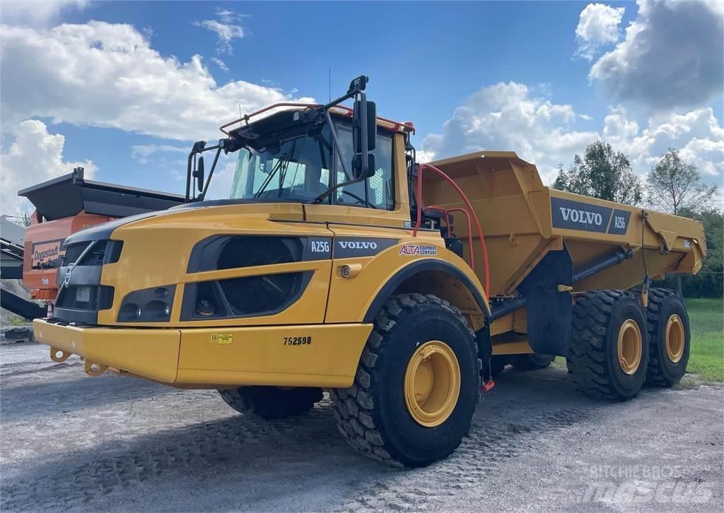 Volvo A25G Belden kirma kaya kamyonu