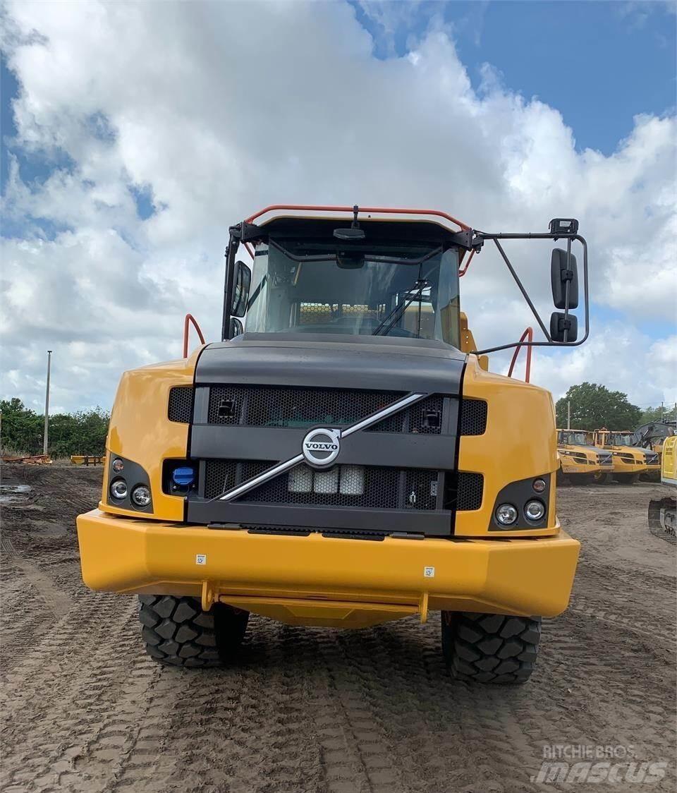 Volvo A25G Belden kirma kaya kamyonu