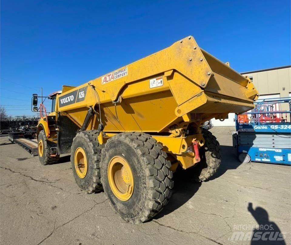 Volvo A25G Belden kirma kaya kamyonu