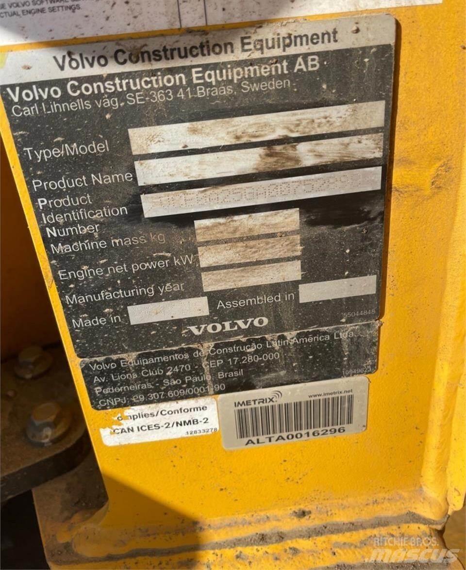 Volvo A25G Belden kirma kaya kamyonu