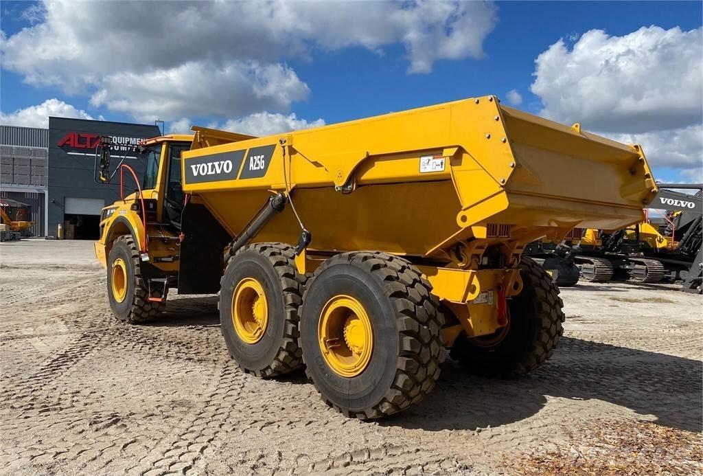 Volvo A25G Belden kirma kaya kamyonu