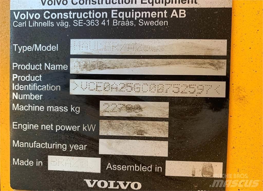 Volvo A25G Belden kirma kaya kamyonu