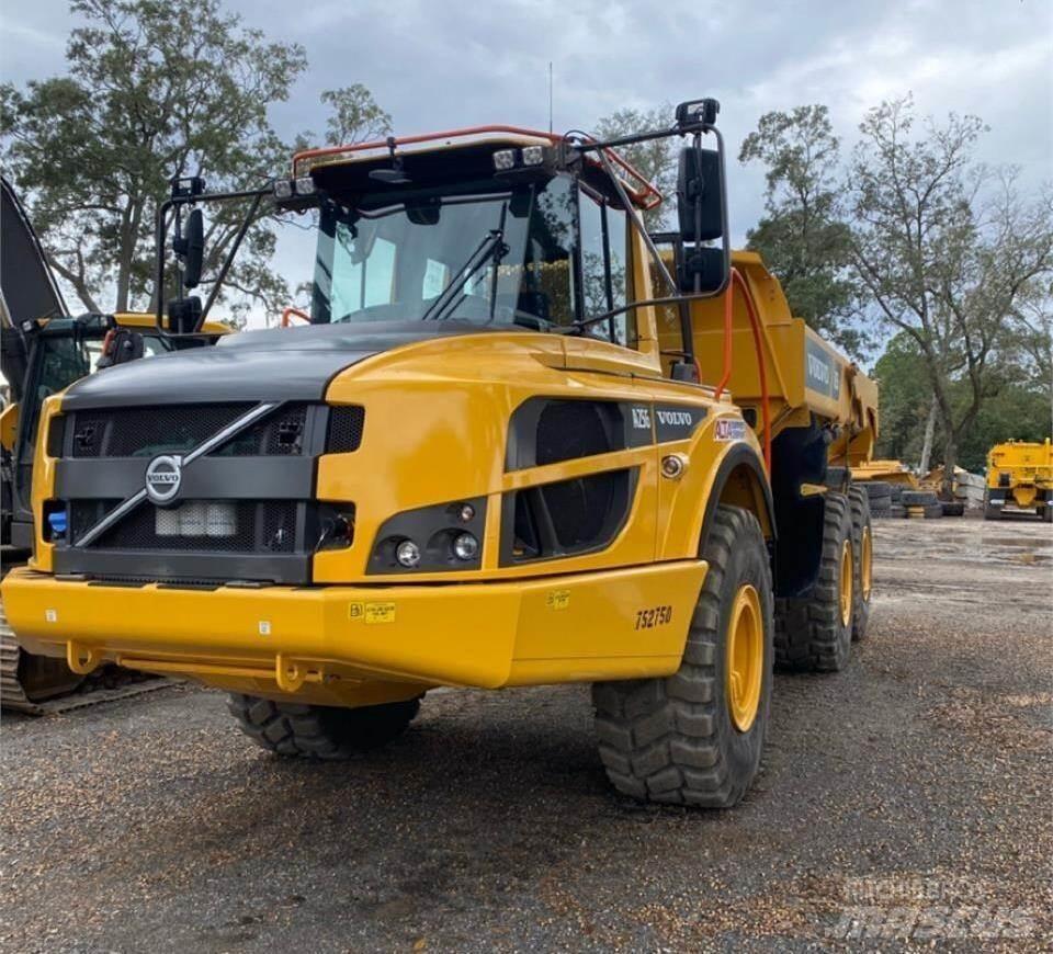 Volvo A25G Belden kirma kaya kamyonu