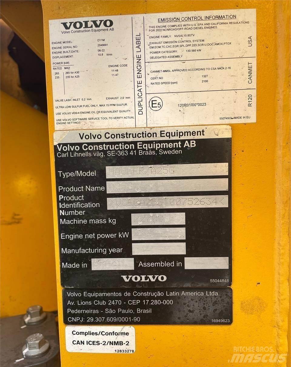 Volvo A25G Belden kirma kaya kamyonu