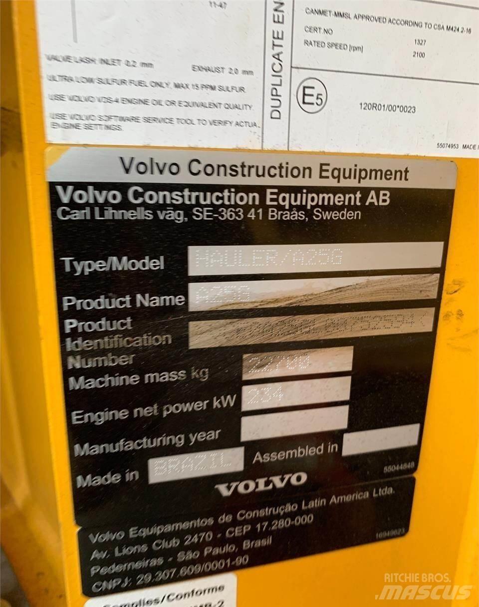 Volvo A25G Belden kirma kaya kamyonu