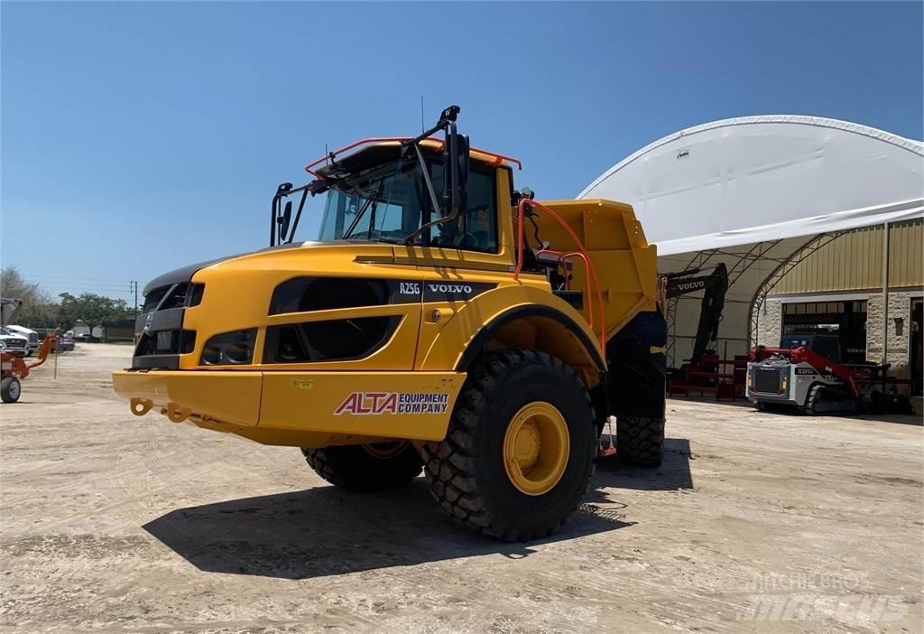 Volvo A25G Belden kirma kaya kamyonu
