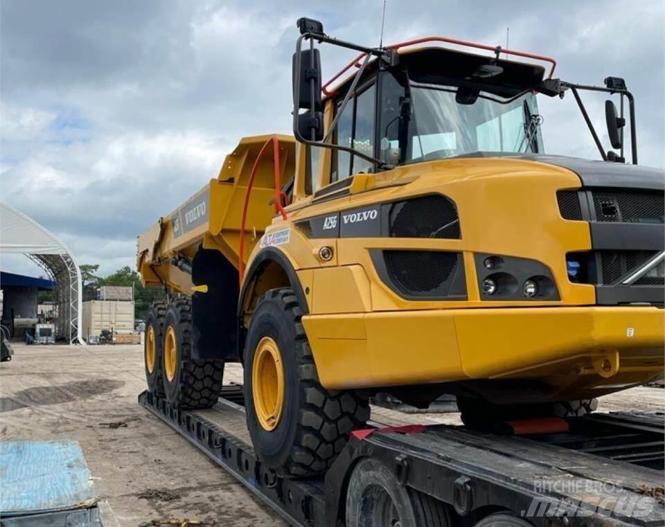 Volvo A25G Belden kirma kaya kamyonu