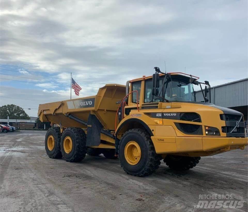 Volvo A25G Belden kirma kaya kamyonu