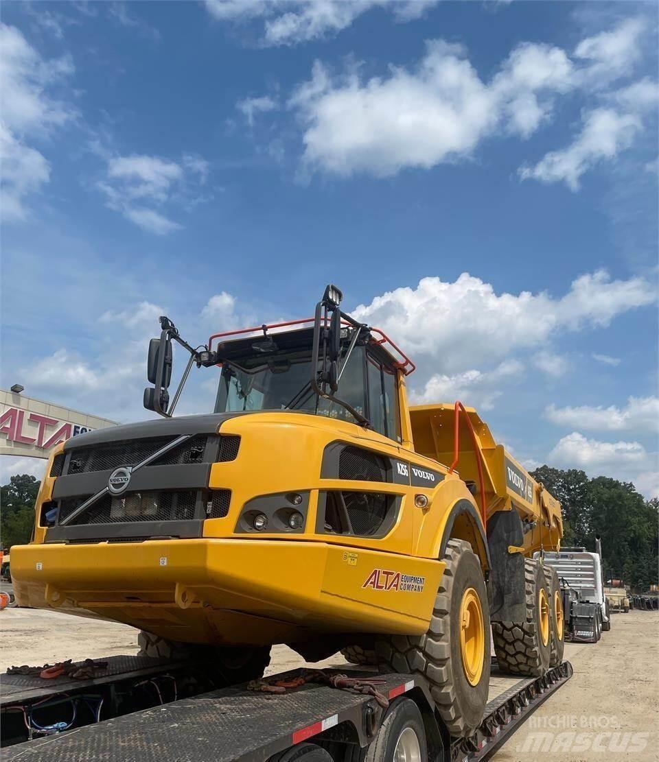 Volvo A25G Belden kirma kaya kamyonu