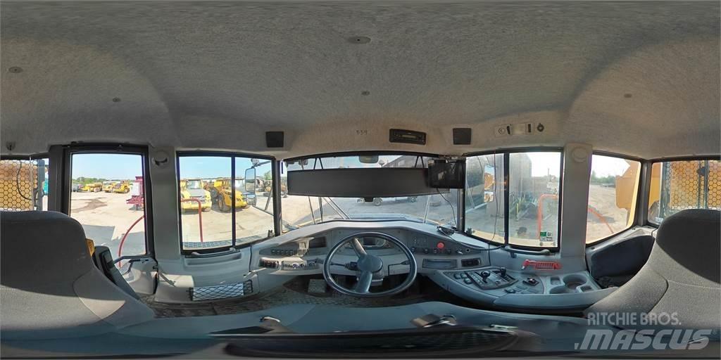 Volvo A45G Belden kirma kaya kamyonu